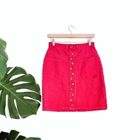 VINTAGE Jordache Golden Sixties line from 1980’s Denim Skirt Pink - Size 11/12 - Picture 1 of 8